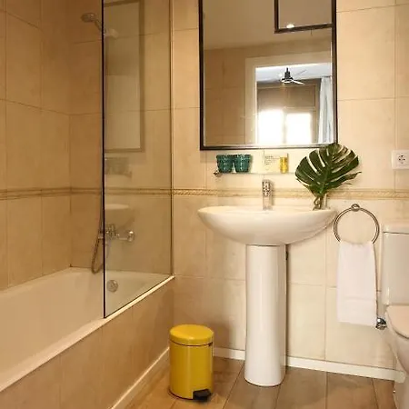 Hotel Chic & Basic Lemon Boutique