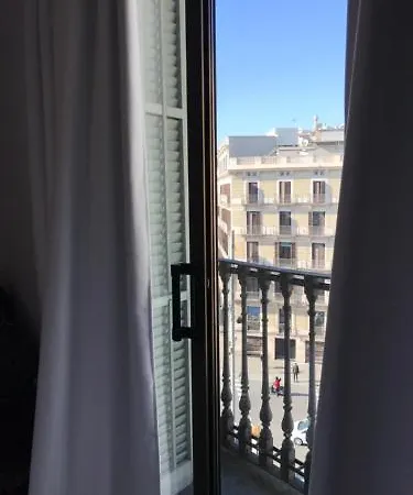 Chic & Basic Lemon Boutique 2* Barcelona